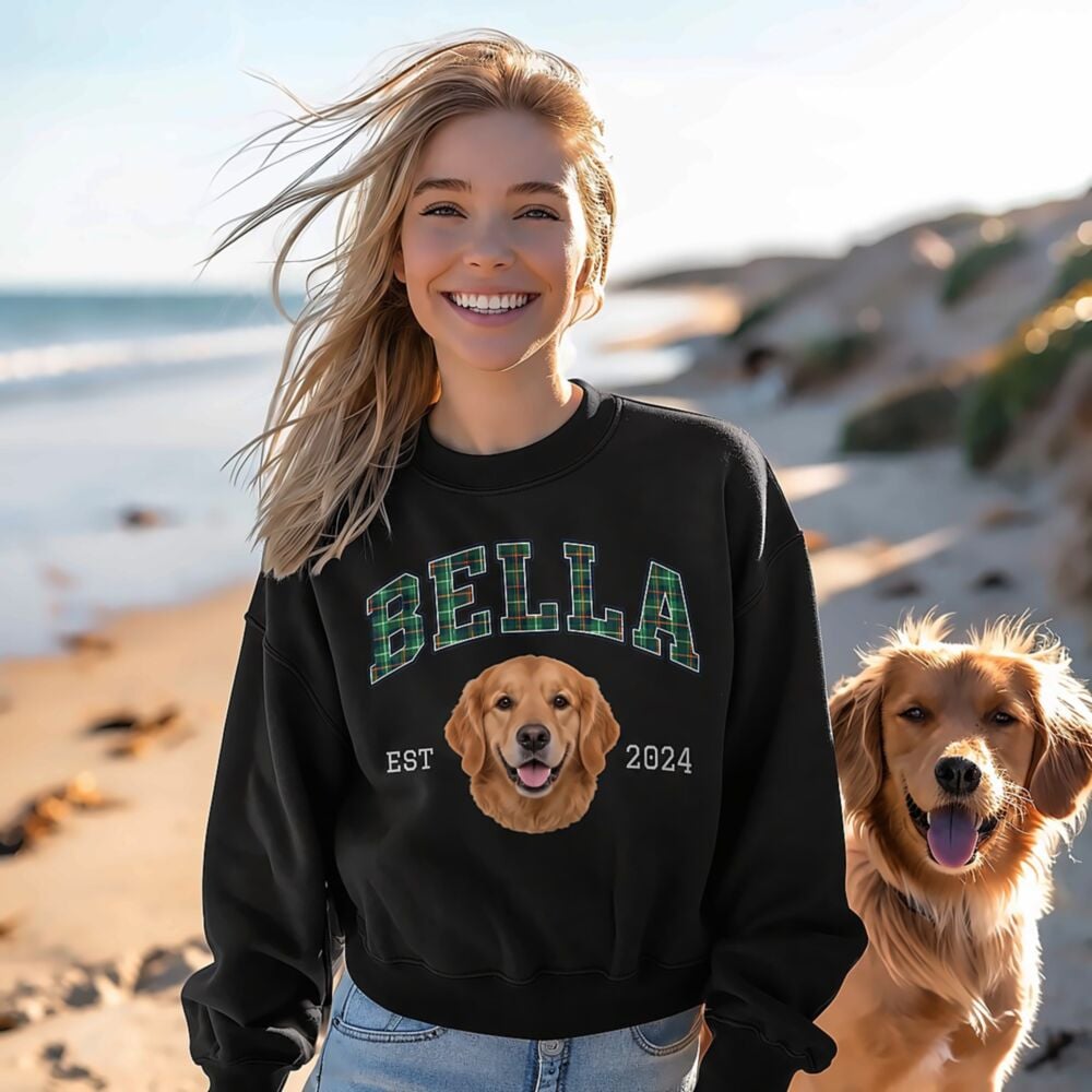Personalised Pet Sweatshirt with Photo, Name and Year – woman with her golden retriever on the beach, name BELLA in green tartan